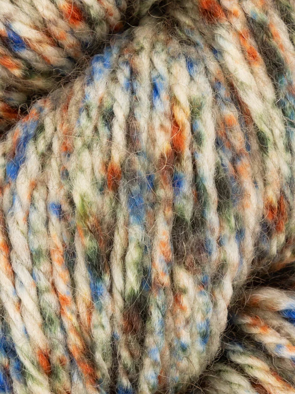 Charger l&#39;image dans la galerie, The Croft Aran - laine Shetland de WYS

